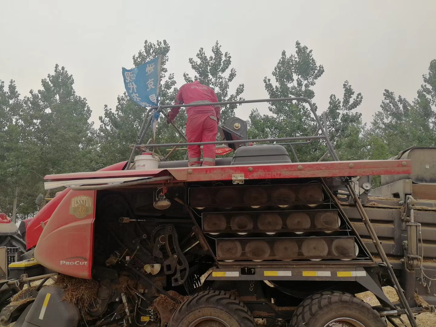 駿洋機(jī)械2020年安徽跨區(qū)保障服務(wù)現(xiàn)場